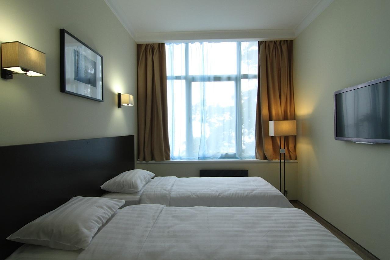 Hotel Continent Gagra Kültér fotó